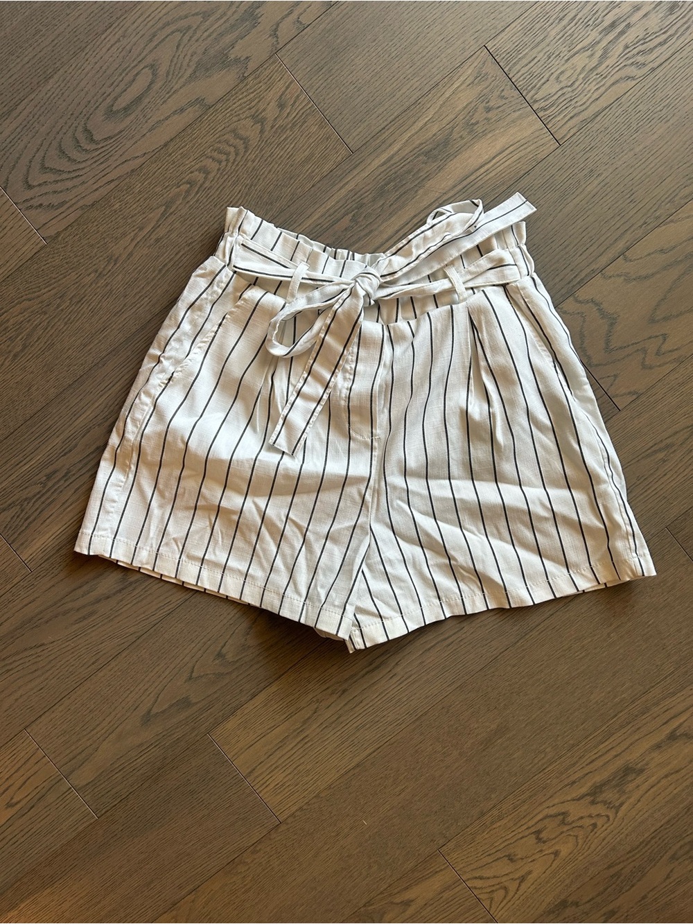 Bershka Cream High-Waist Striped Paperbag Shorts